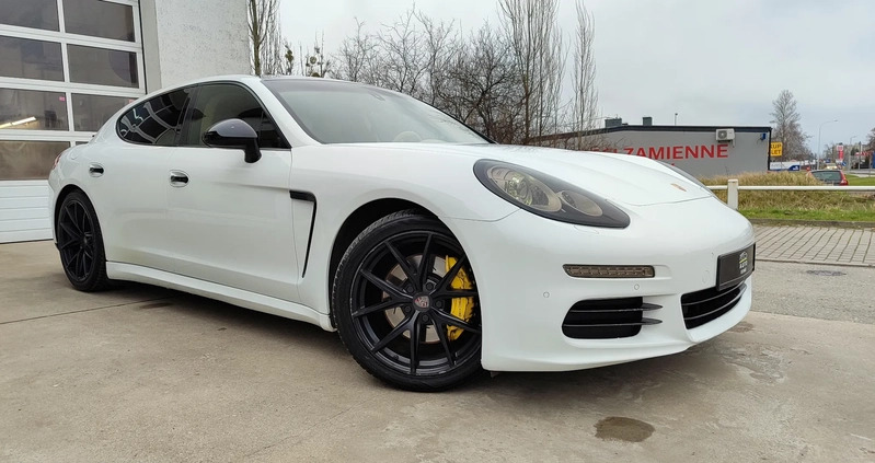 Porsche Panamera cena 119900 przebieg: 189071, rok produkcji 2014 z Stryków małe 379